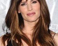 15 Top Hairstyles for Square Faces Full Fringed hairstyles for Square Face