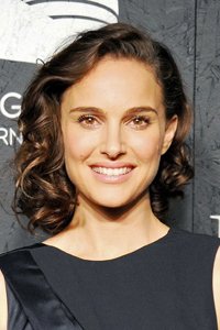 8.) Asymmetric Curly hairstyles for square faces