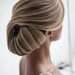 Classy Cockshell Hairstyle