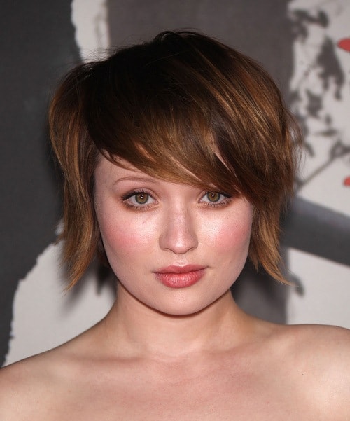 Cropped Bob with Jagged Edges Hairstyles for Round Faces