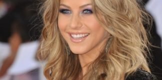 Different Long Haircuts for Women Different Long Haircuts for Women Attractive Messy Curly Hair