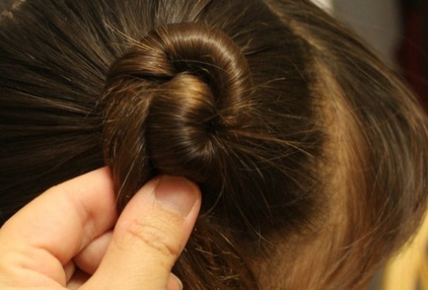 How to Curl Your Hair Make Twist Buns to Get Twisted Curls