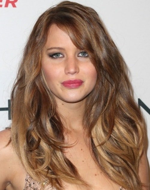 Long Tousled Waves Hairstyles for Fat Faces 1