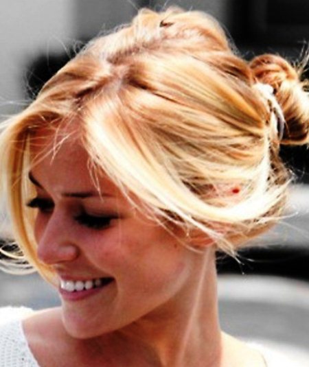 Messy Bun- Hairstyles for Medium Hair