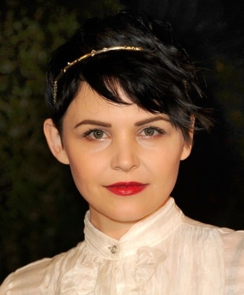 Pixie Cut with Headband Hair Updos for Short Hair