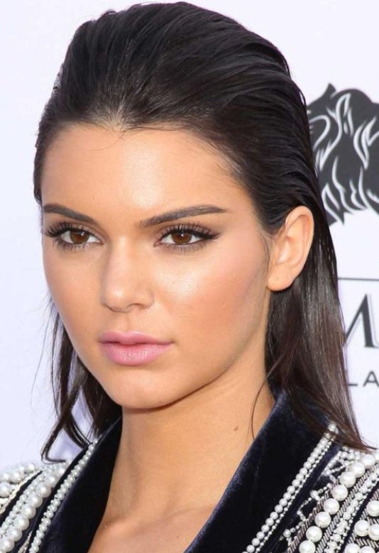 20 Glamorous Hairstyles for Dark Brown Hair