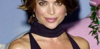 20 Sassy Lisa Rinna Hairstyles Sassy Lisa Rinna Hairstyles Sleek and Straight Hair with Golden Highlights