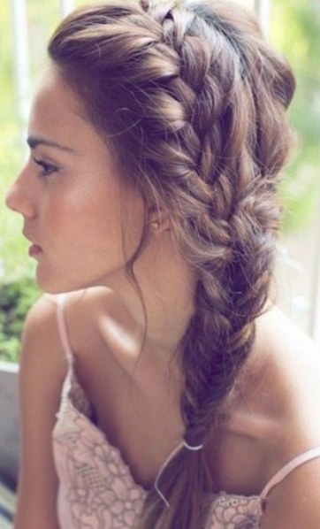 Side Braided Hairstyle- Easy hairstyles to make at home