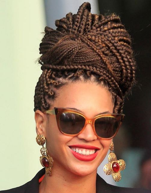 Structural bun Box braids updo hairstyles