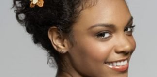 20 Natural Curly Hairstyles Casual Bun for Wavy Locks- Natural curly hairstyles