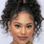 High Ponytail- Natural curly hairstyles