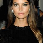 Long Straight Tresses Off the Face- Elegant hairstyles for thick hair