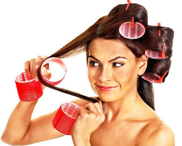 Roller Curls to Curl Your Hair Without Heat