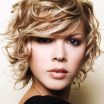 Short Haircut with Razored Layers- Short Wavy Hairstyles for girls