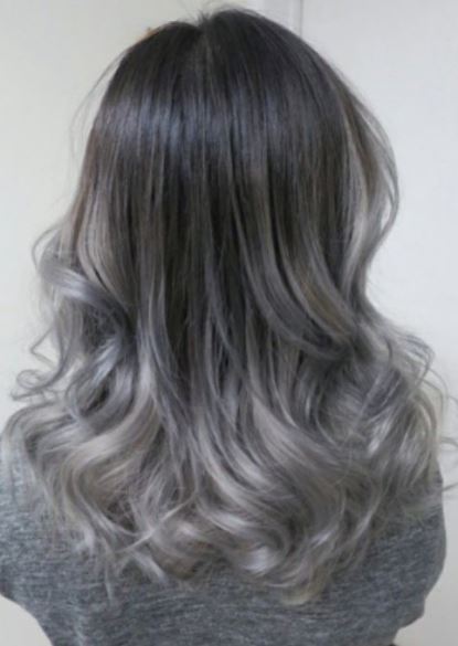 Silver Ombre Hair- Ideas for ash blonde ombre hair and silver ombre hair