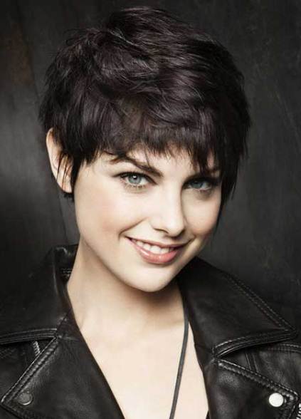 Textured Pixie Haircut with Bangs for Thick Hair- Pixie haircuts for thick hair