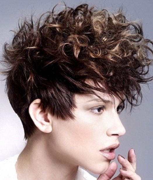 Wavy Faux Hawk- Short Wavy hairstyles for girls