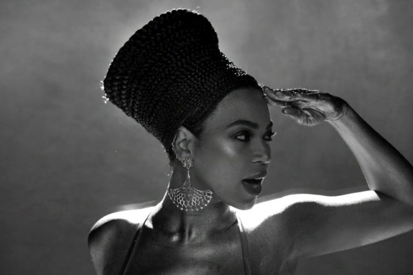 Box braid bun Beyonce rocking box braids