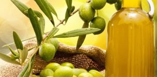 Olive Oil for Hair (Tips & Tricks) olive oil for hair trips and tricks