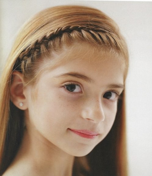  Tiara Bread long straight hairstyles