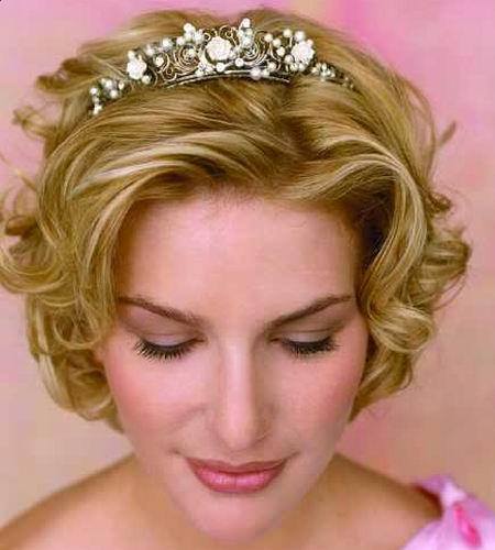 Curl Them hairstyles for brides and bridesmaids
