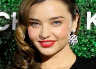 20 Easy Medium Hairstyles for Round Faces Side swept Long Hairstyles for Round Faces