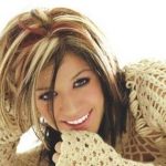 Highlighted Messy Bob hairstyles