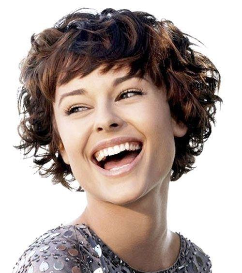 Pixie Hairstyles with Cute CurlsPixie Hairstyles with Cute Curls wavy pixie cuts