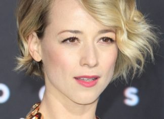 20 Simple Short Hair with Bangs Asymmetrical Twist Short Hair with Bangs