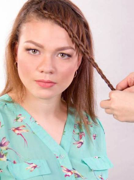Begin the Braid for Downdo-lovely downdo with a face framing lace braid