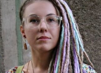 15 Different Dreadlocks for Women Colored Dreadlocks for womem