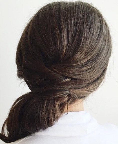 Criss-Cross Side Pony- Side ponytail hairstyles