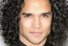 20 Unique Curly Hairstyles for Men Medium Haircut for Curly Hair- Curly hairstyles for men