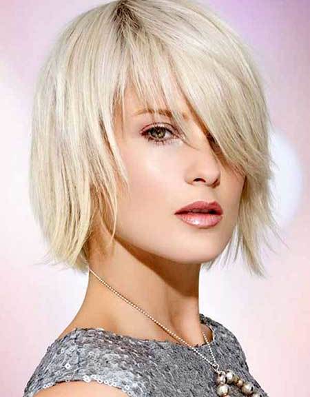 Platinum Layered Bob- Short layered hairstyles