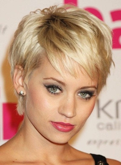 Short Layered Pixie Hairstyle- Short layered hairstyles