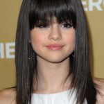 Shoulder Length Straight Haircut- Best Selena Gomez Hairstyles