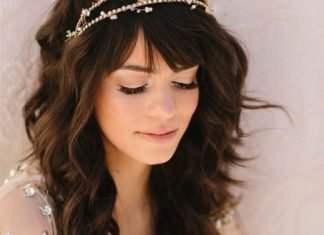 15 Sweet Wedding Hairstyles for Medium Hair Simple Wavy Wedding Hairstyle- Wedding hairstyles for medium hair