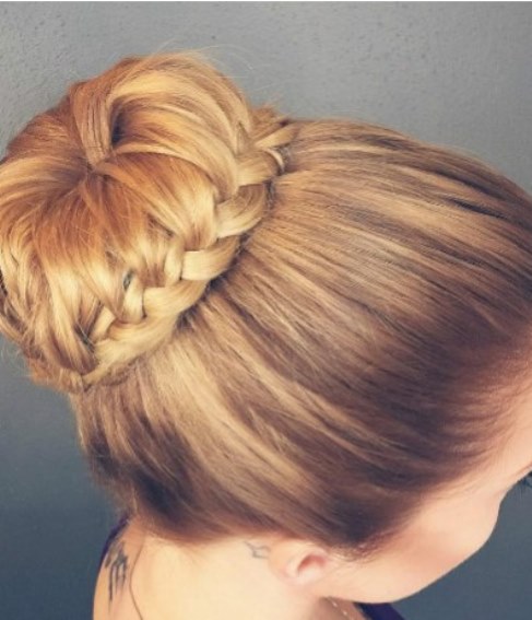 Sleek Formal Bun Updos- Classy updos