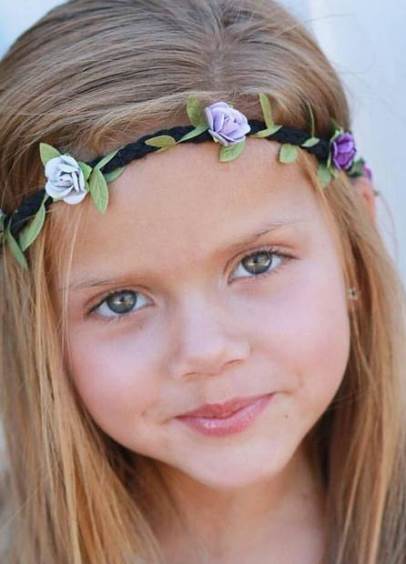 Straight Hair with a Side Part- Flower girl hairstyles