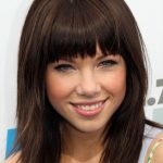 Straight Jagged Fringe for a Layered Haircut- Fringe hairstyles