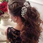 Thick and Textured Ponytail Christmas and New Year Eve Hairstyles