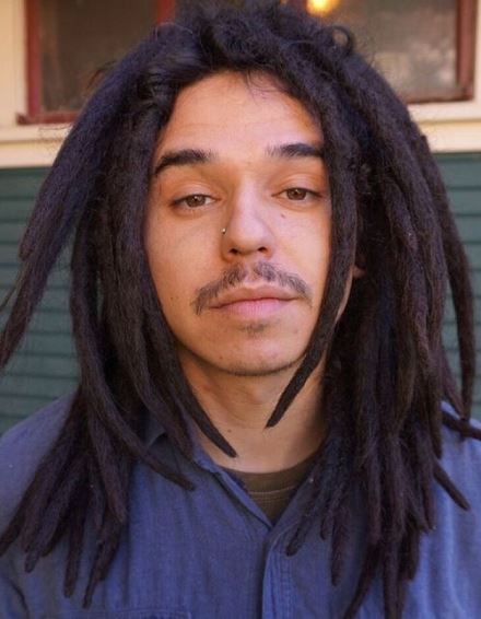 Twist and Shout Dreadlocks- Dreadlocks styles for men