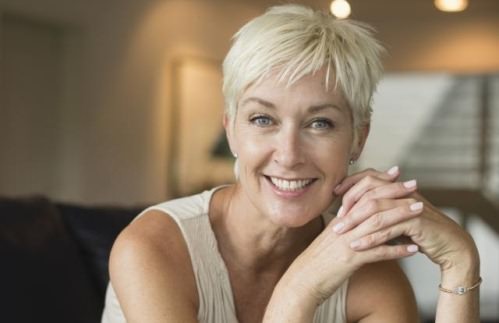The Cool Pixie Hairstyles for Older Women