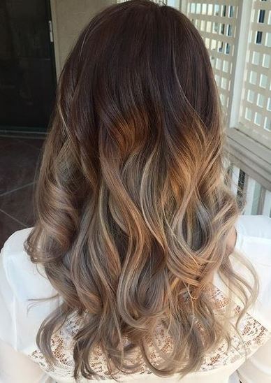 Ash Blonde hair looks Ombre with Earthy Tone