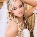 Bridal Hairstyle with a Veil- Half up and hald down wedding hairstyles
