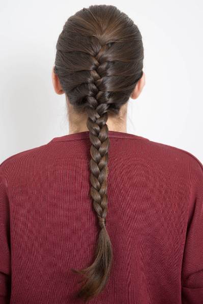 French Braid- Binding hairstyles