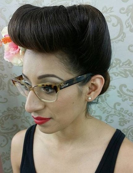 High Pompadour with Hairdo- Pin up hairstyles