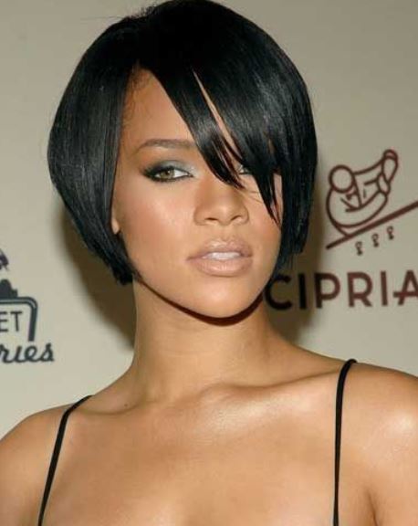 Sleek Tapered Bob- Rihanna's short hairstyles