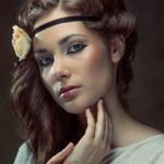 Classy Curls with a Headband – Hairstyles from 70’s and 80’s